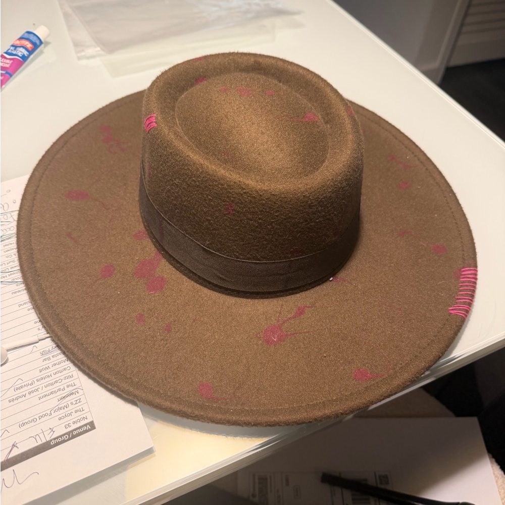 Brown Wide-Brim Felt Hat with Pink Accent Stitches